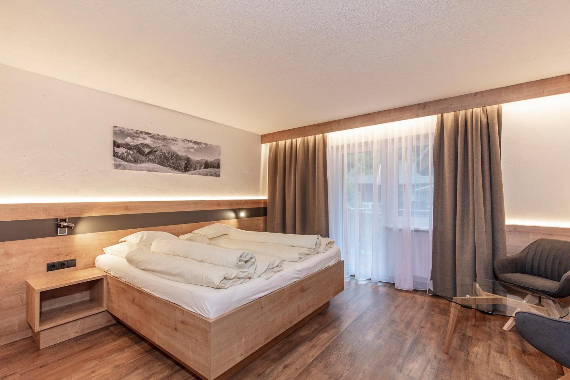 Haus Manfred Hotel Sölden Buitenkant foto