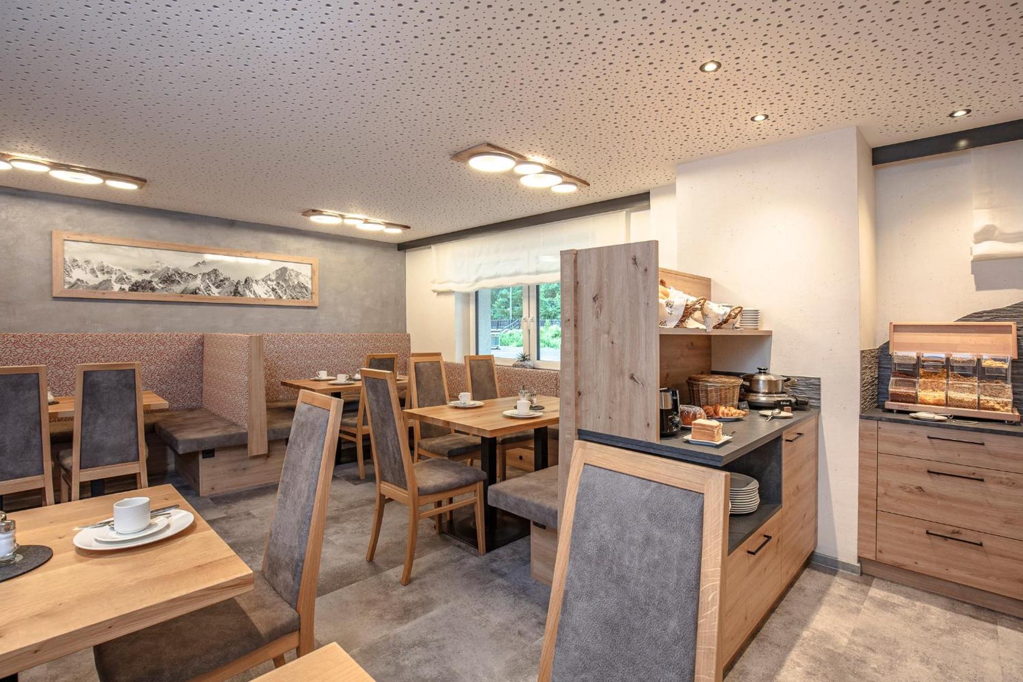 Haus Manfred Hotel Sölden Buitenkant foto